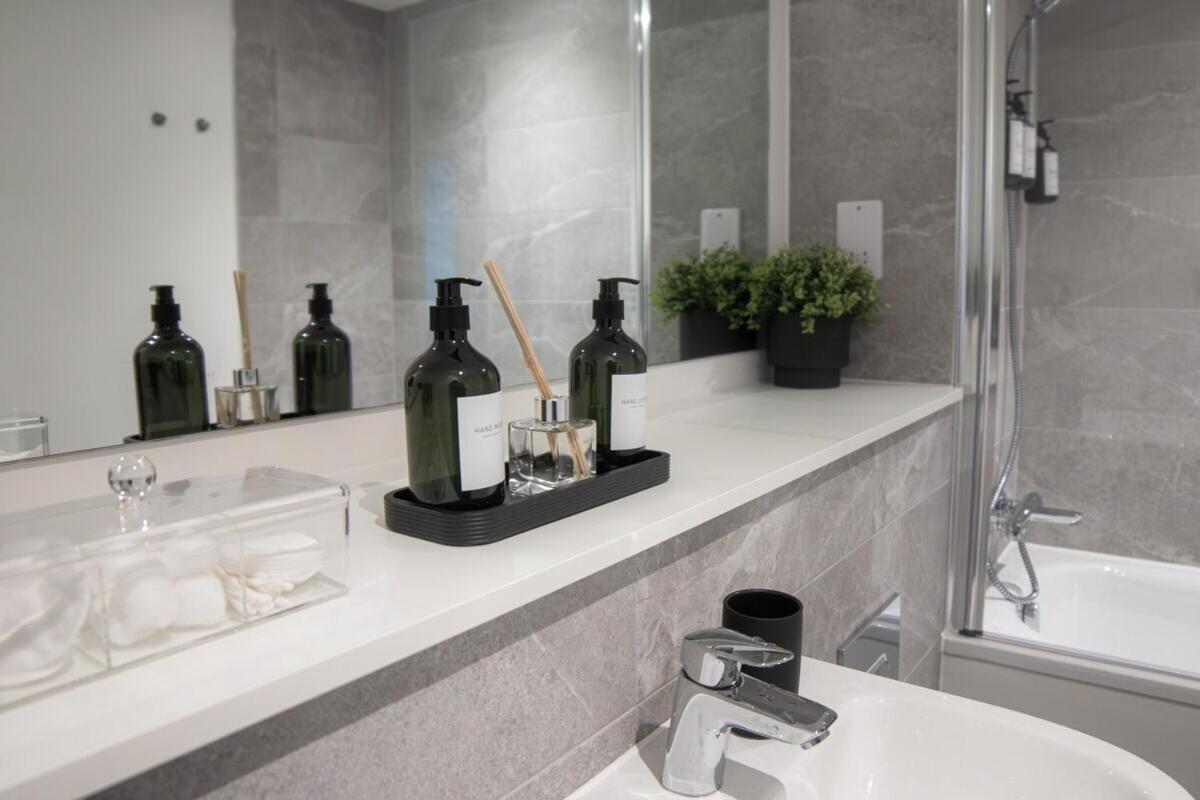 Luxury Mcr 2Bed,2Bath Apartment- Central Location! Манчестер Екстер'єр фото
